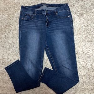 Maurice’s Womens Skinny Jeans, Size 18W, Super Stretchy, Plus Size
